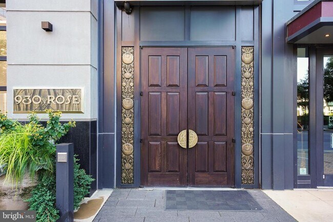 Photo - 930 Rose Ave Unit 1903