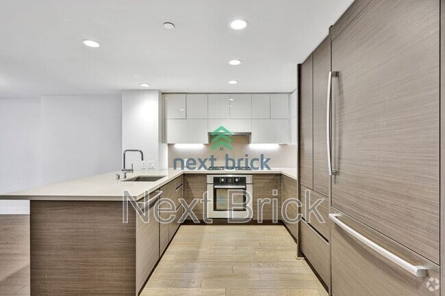 Building Photo - 588 Bell St Rental