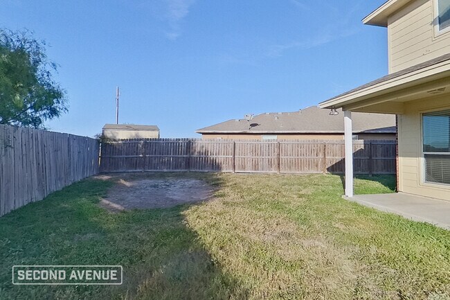 Photo - 1968 Westwood Dr