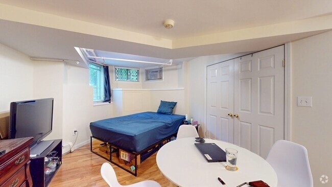 Building Photo - 170 Marlborough St Unit BF Rental