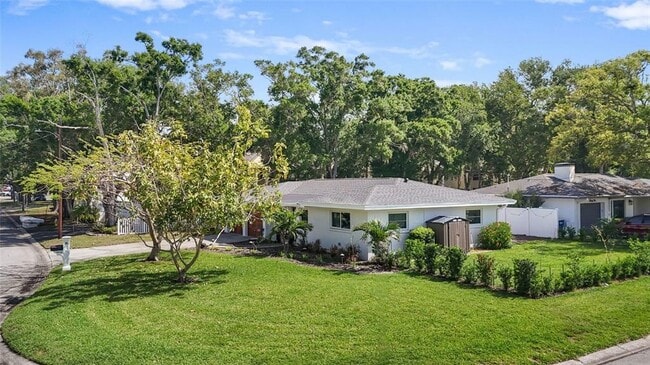 Photo - 101 N Mercury Ave