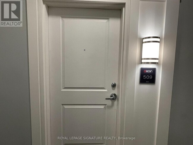 Photo - 650 Sauve St Unit 509