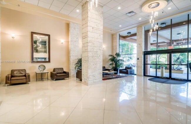 Photo - 290 174th St Unit 414