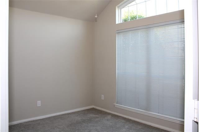 Photo - 3916 Segundo Ln