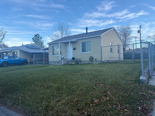 Photo - 8757 W Helen Dr