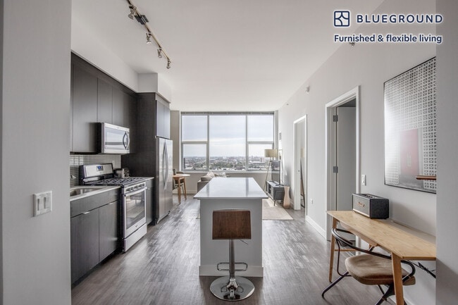 Photo - 1000 S Clark St Unidad FL20-ID988