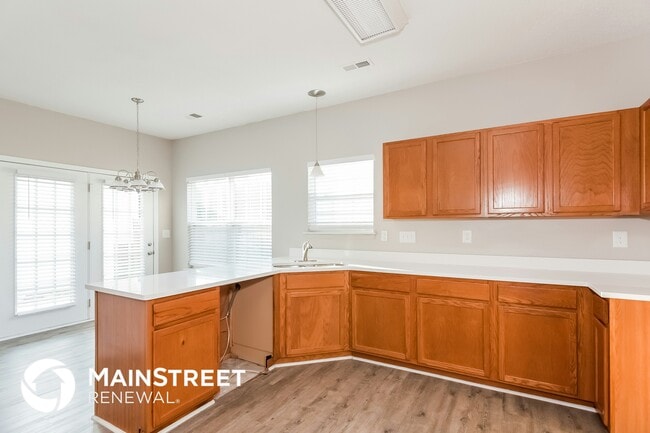 Photo - 5537 Lemley Rd NW