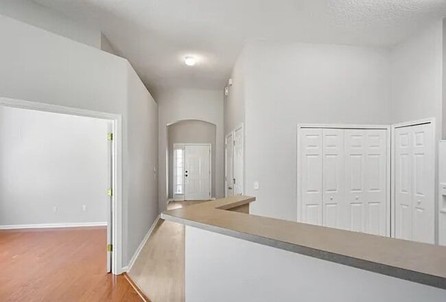 Photo - Charming 2-Bed, 2- bath Townhouse for Rent