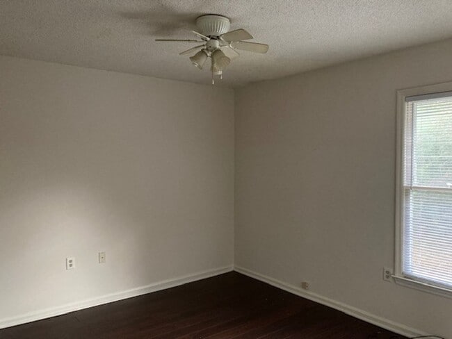Photo - 140 Lanier Dr Unit 69