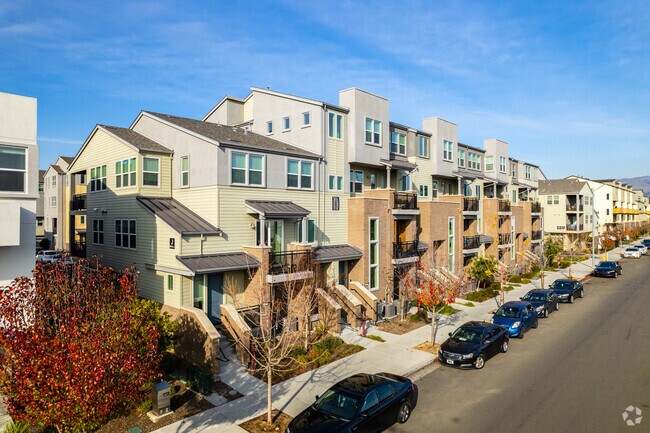 Alt. Exterior - Onyx by Pulte Homes