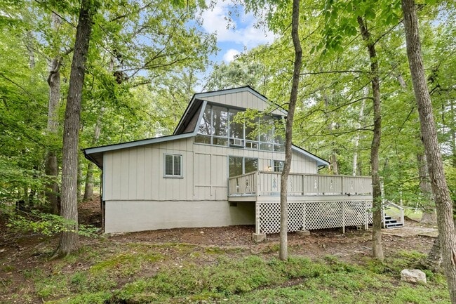 101 Birchside Cir