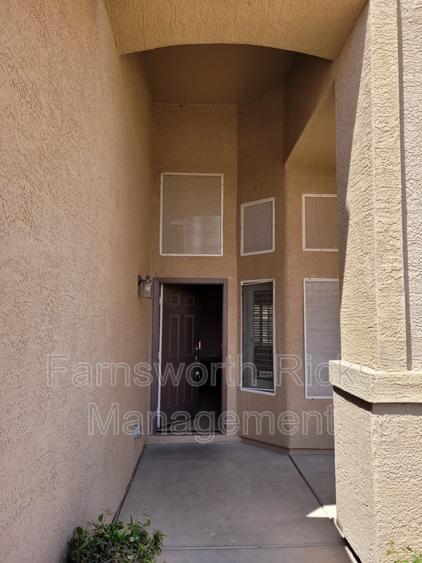 Photo - 1270 W Flintlock Way
