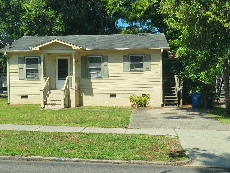Photo - 811 N Buchanan Blvd House
