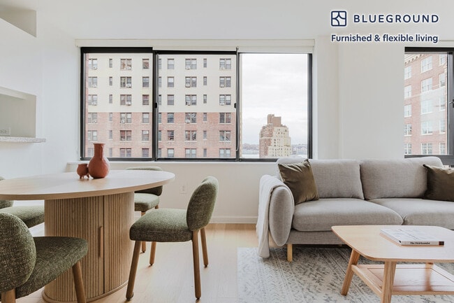 Photo - 255 W 94th St Unidad FL9-ID2155