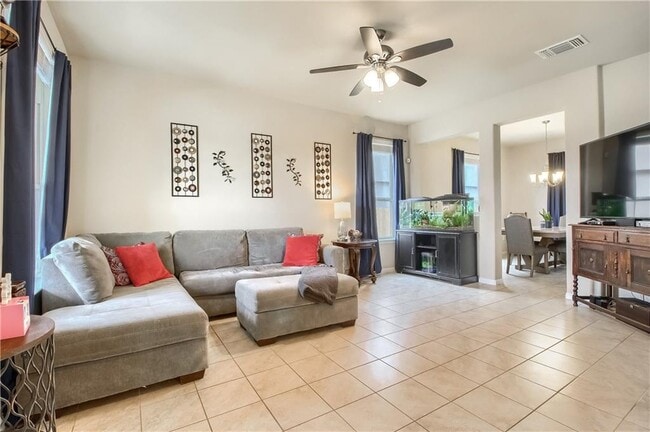 Photo - 1408 Blake St