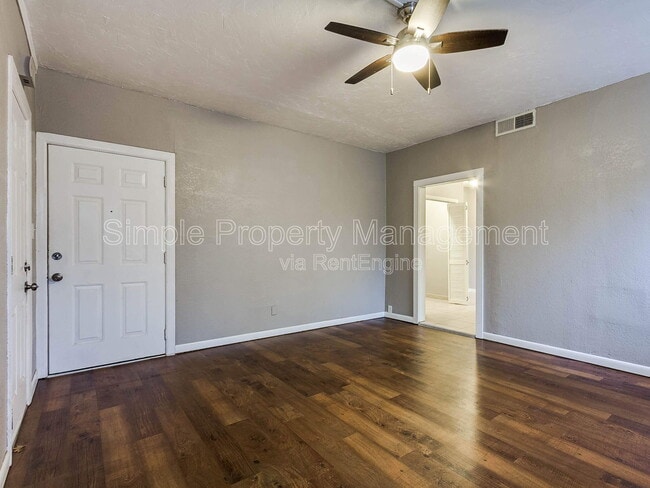 Photo - 201 NW 17th St Unidad 1