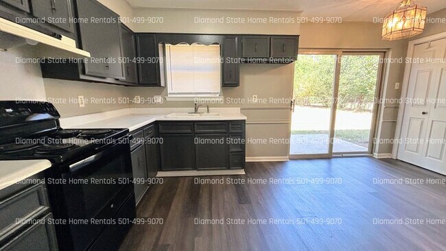 Photo - 505 Lehman Dr