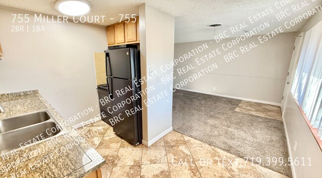 Photo - 755 Miller Ct Unidad 755