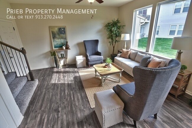 Photo - 8782 Findley St