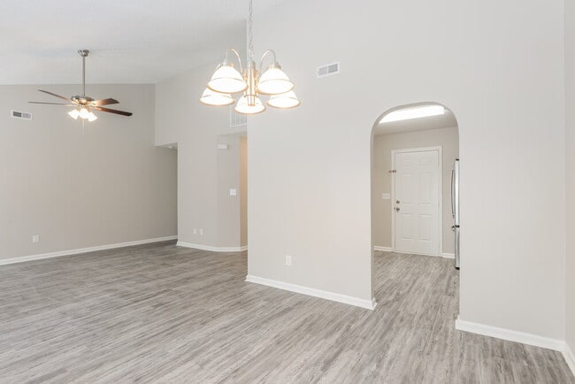 Photo - 3205 Forest Creek Ct