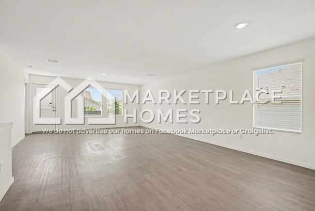 Photo - 10749 Revolver Dr