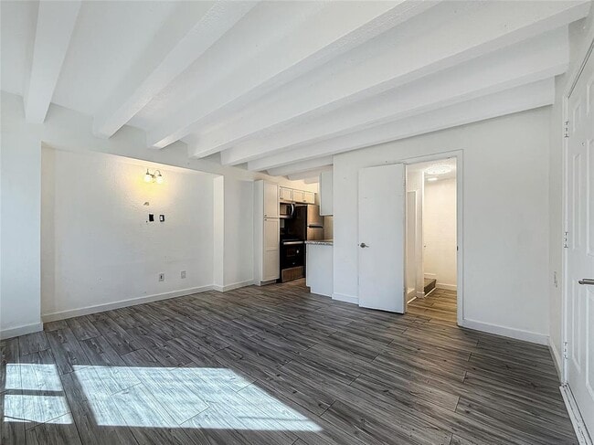 Photo - 5914 Lago Vista Way Unit C25