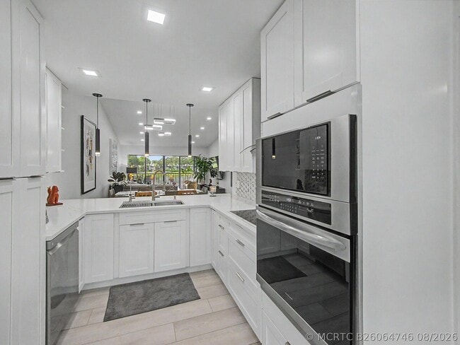 Photo - 5154 Oakhill Ln Unit 1022