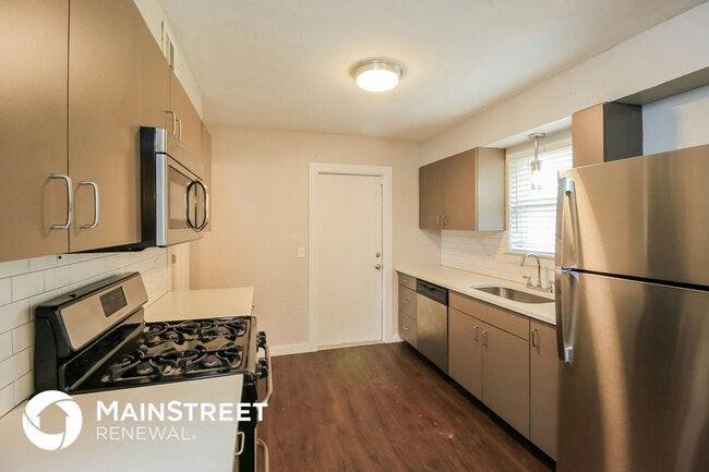 Photo - 1828 Sunrise Dr