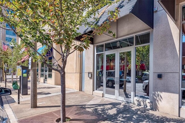 Photo - 9 N Euclid Ave Unit 605