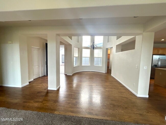 Photo - 3084 10 Mile Dr