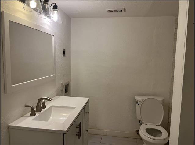 Photo - 5421 Bryan St Unit B200