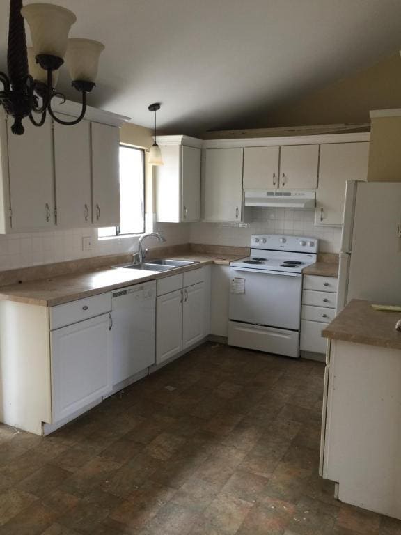 Photo - 9229 Main St