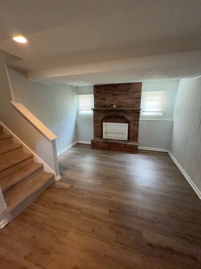 Photo - 3 BR/2BA | Newly Renovated Single Family Home | Car Covered Parking | Gated backyard