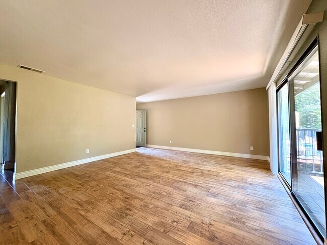 Photo - Beautiful Updated 2 Bedroom 1 Bathroom in Auburn