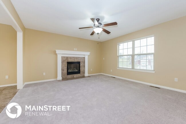 Photo - 102 Golfview Dr