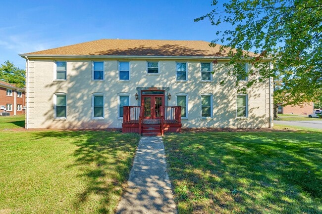 Photo - Tracks at Seymour