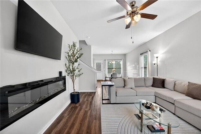 Photo - 11061 Shadow Ct