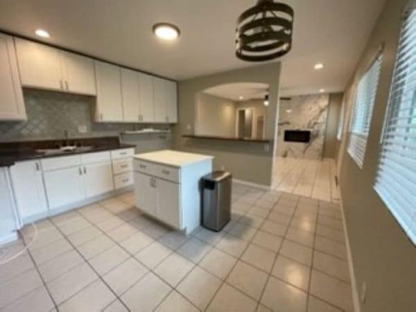 Kitchen - 23530 Dolores St