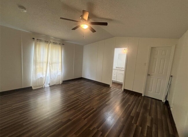 Photo - 23425 Heidi Ln