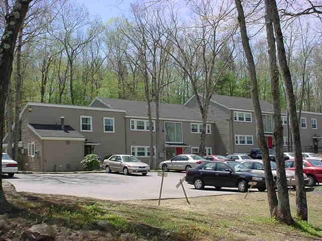 Fotografía del edificio - Lebanon Hill Housing