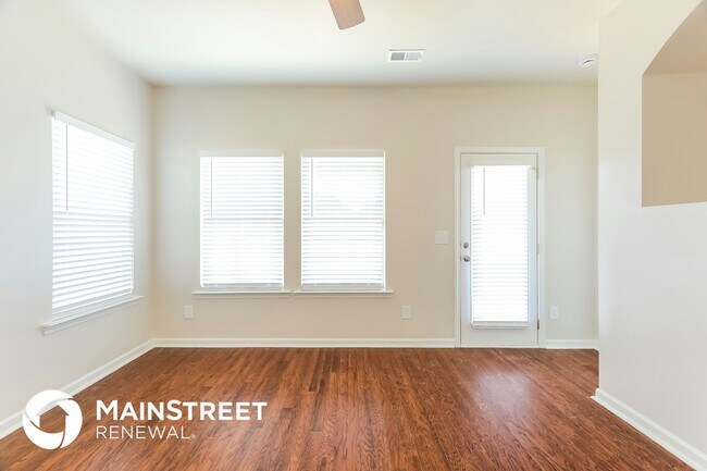 Photo - 9353 Hoffman Pl