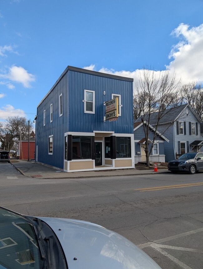 Exterior - 1632 N Wells St Unit Upper