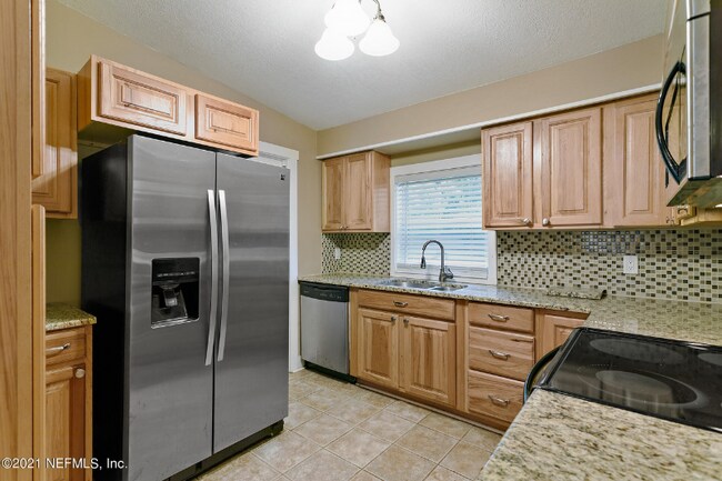 Photo - 1000 Melhollin Dr