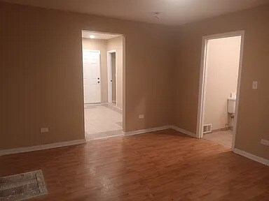 Photo - 5005 W Chicago Ave