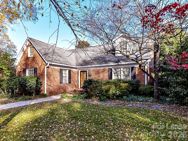 Photo - 711 Mt Vernon Ave