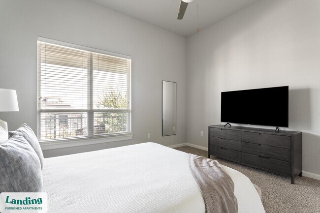 Photo - 4300 Cromwell Dr Unidad 5305