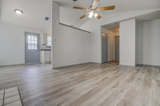 Photo - 9624 Sugar Hill Dr