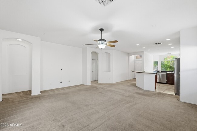 Photo - 14568 W Crocus Dr