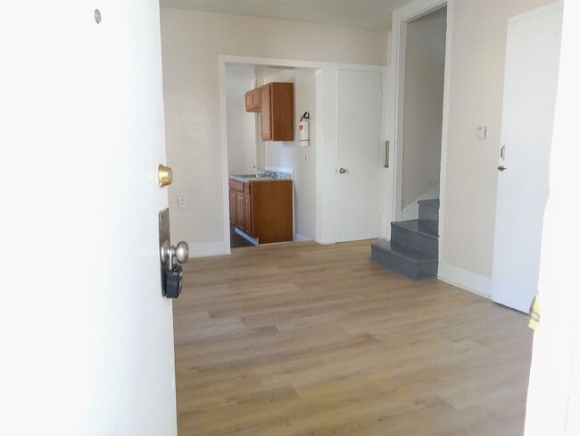 Photo - 19-21 Taylor Unit 19 Taylor