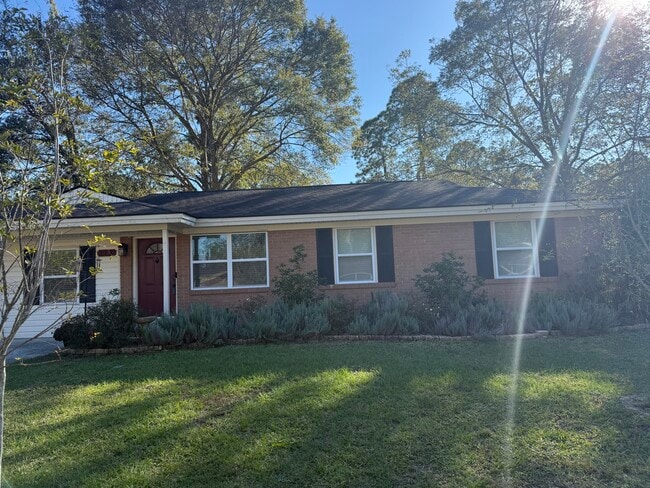 Photo - 113 Walz Cir